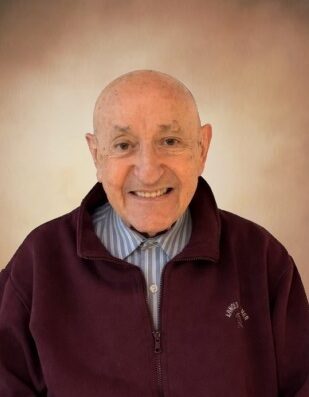 Photo of Dr. Enrique Gomez Antelo