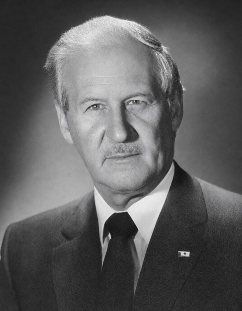 Photo of HARVEY BARRON