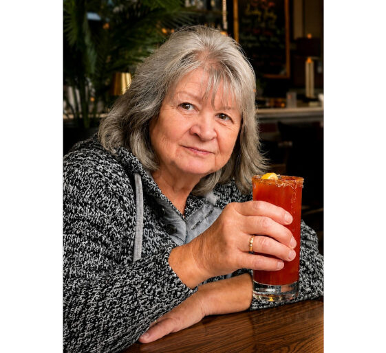 Photo of Cindy BURROWS